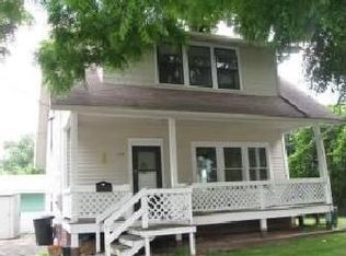 316 N Locust St, Appleton, WI 54914