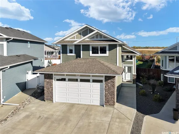 655 Kolynchuk COURT, Saskatoon, SK S7T 0W2