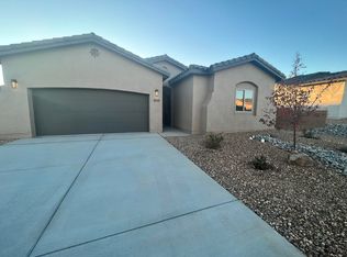 4041 Windy Rd, Rio Rancho, NM 87144