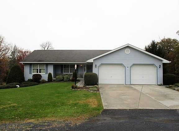 2nd image of 5151 Forest Ave
