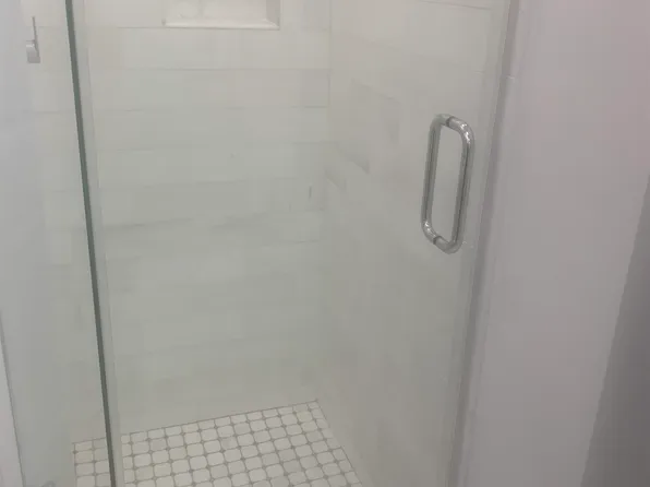 148 Nesbit Street image 10 of 13