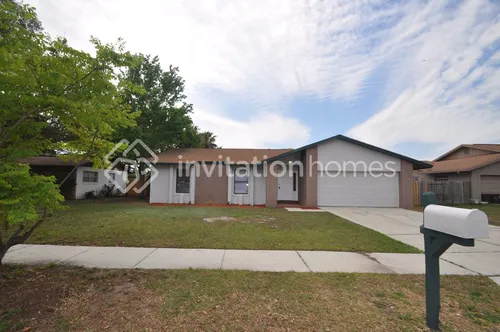 5518 Justine Way Photo 1