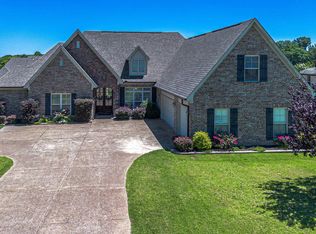 6000 Windsor Falls Loop, Arlington, TN 38002
