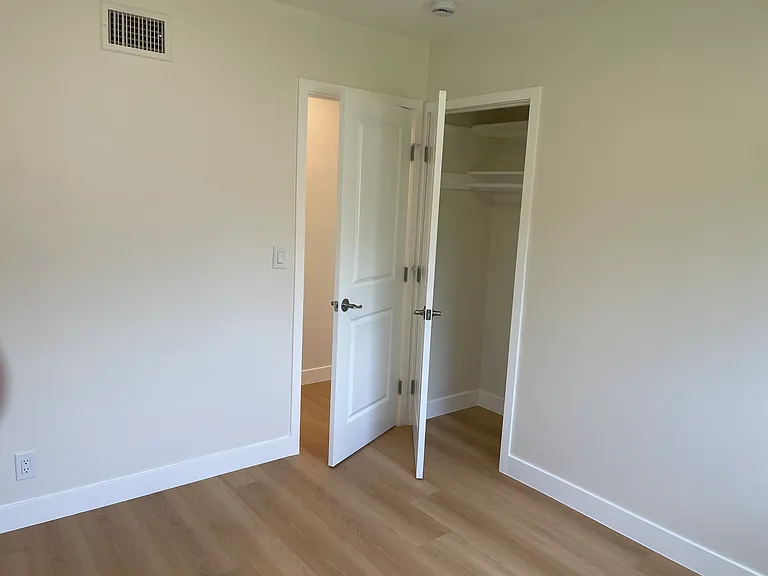 17191 Kampen Ln — Photo 25