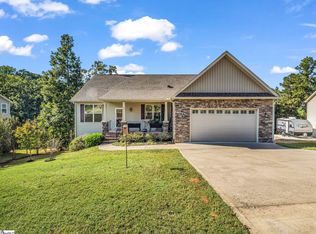 261 Glendower Ln, Chesnee, SC 29323