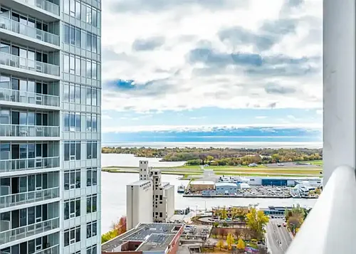 19 Bathurst St #3208 Photo 1
