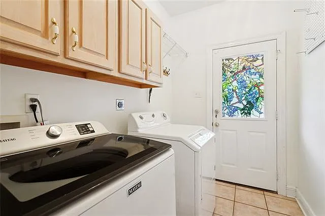 1306 Woodmere Dr — Photo 10