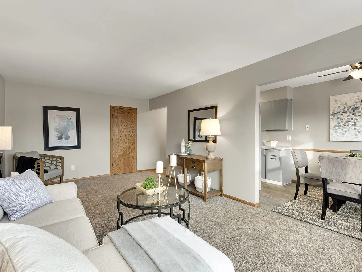 Brentwood Park Townhomes — Photo 2