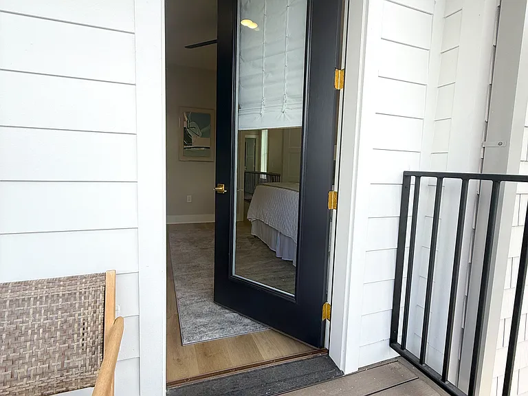 512 Mobile St — Photo 38