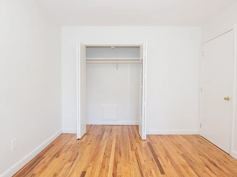 30-22 32nd St #2-R — Photo 7