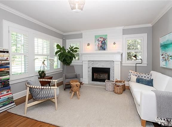 3rd image of 701 Templeton Ave