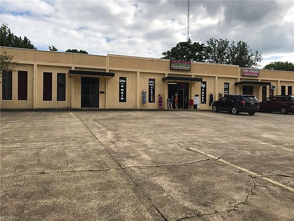 3rd image of 707 E Midlothian Blvd