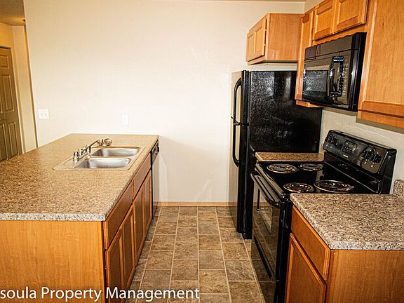 4th image of 2885 Latimer St APT B306