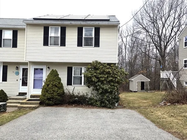 21 Bolton St, Worcester, MA 01604