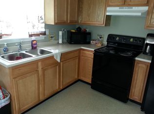 107 Santa Barbara St, Springfield, MA 01104