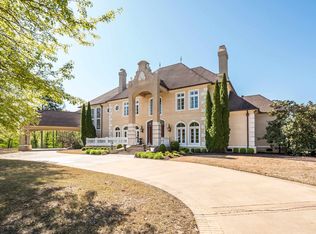2000 Patrick Dr, Corinth, MS 38834
