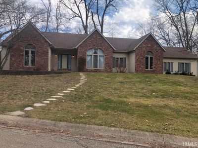 2634 Winding Oak Dr, Plymouth, IN, 46563
