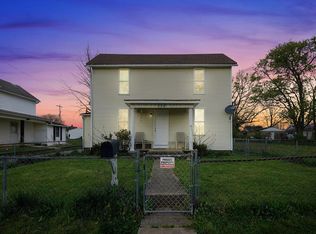 226 Logan St, Circleville, OH 43113