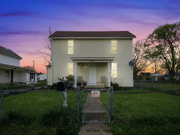 226 Logan St, Circleville, OH 43113