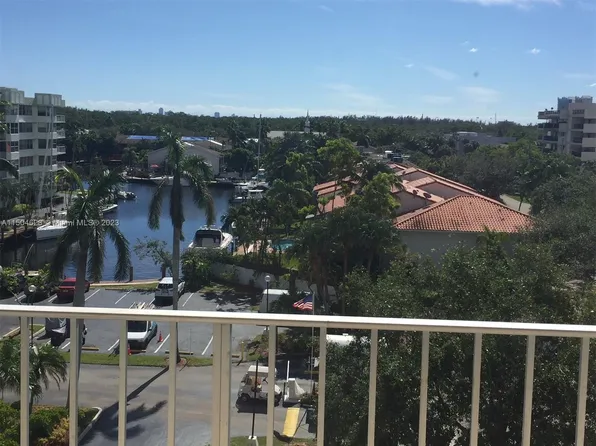 16546 NE 26th Ave APT 6G, North Miami Beach, FL 33160