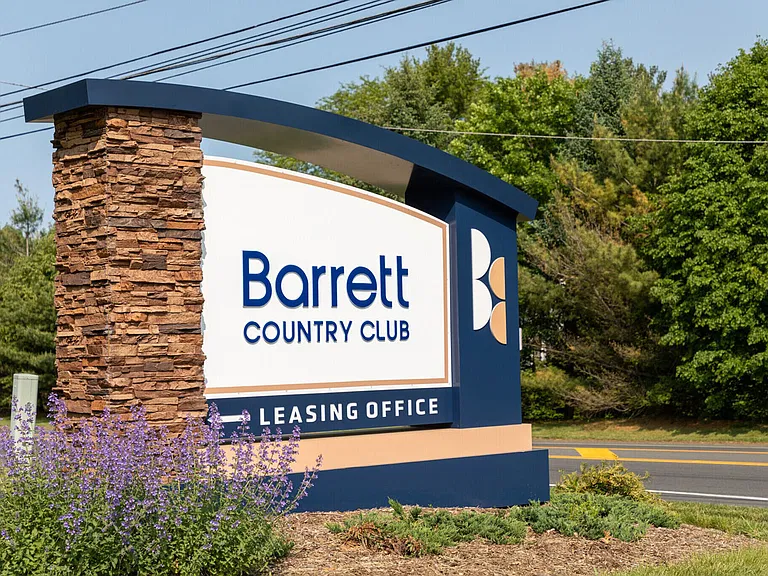 Barrett Country Club — Photo 22