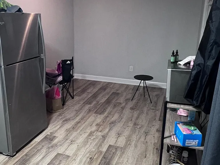 83 Grassington Cres #BASEMENT — Photo 5