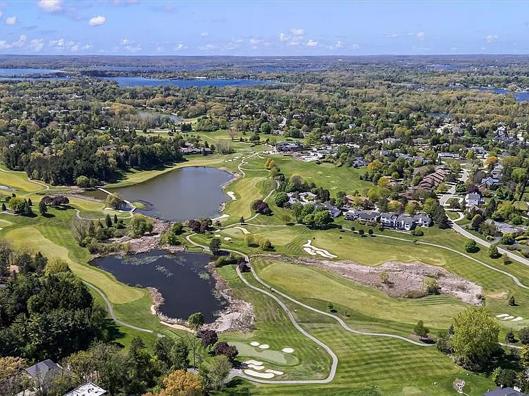 1762 Saint Johns Ct — Photo 42
