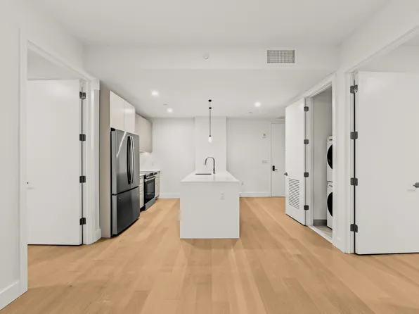 250 West 49th Street image 1 of 26