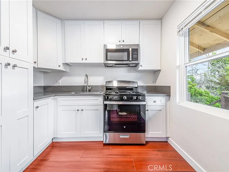 5863 Whitnall Hwy #4 — Photo 4