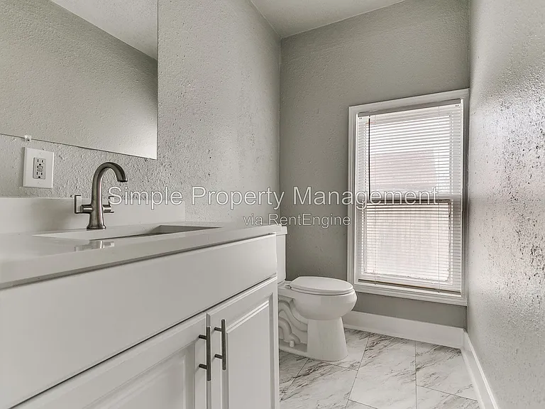 1728 NE Euclid St — Photo 29