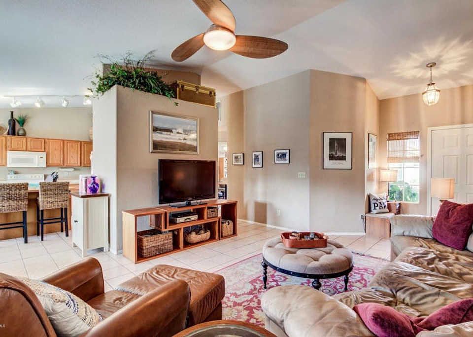 1st image of 4021 E Wildwood Dr