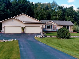 5625 Sunkist Dr, Oxford, MI