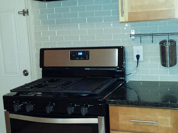 5 Burner Gas Stove, Granite Counter top and Metal Caddy Fixt