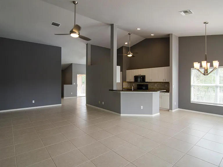 5210 Birmingham Dr #201 — Photo 7