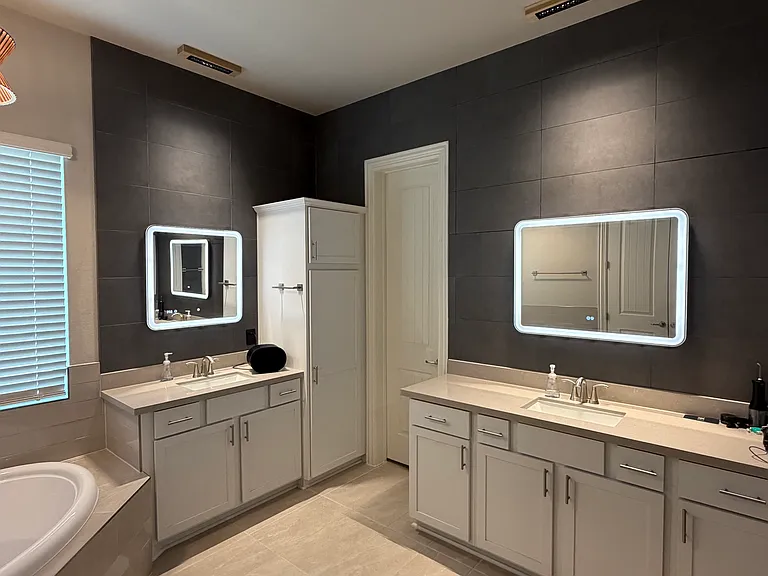 Premium Upgraded Master Bathroom