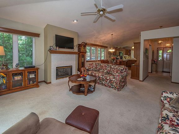 5th image of 18935 Toldt Woods Dr
