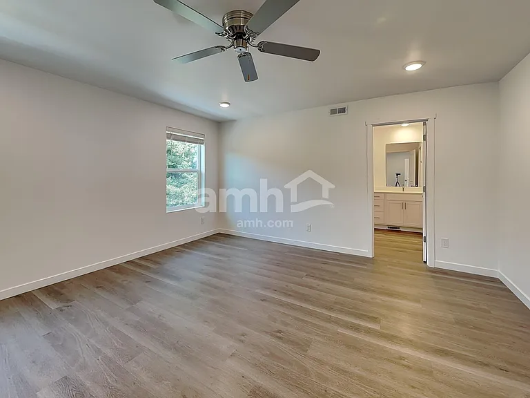 5349 Turnstone St SE — Photo 8