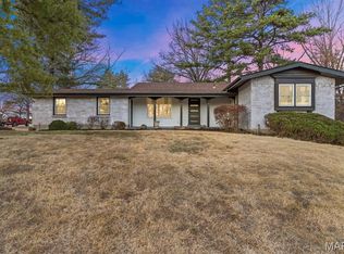 4993 Bristol Rock Rd, Florissant, MO 63033