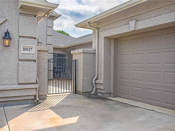 5th image of 10117 Grandview Dr