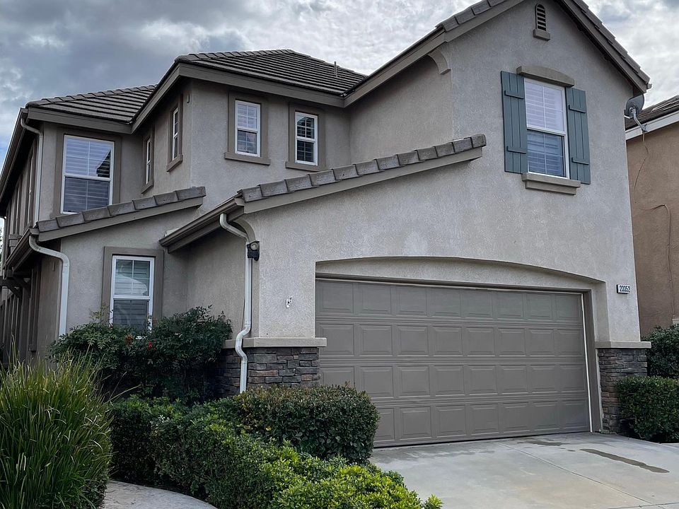 1st image of 23352 Northbrooke Ln