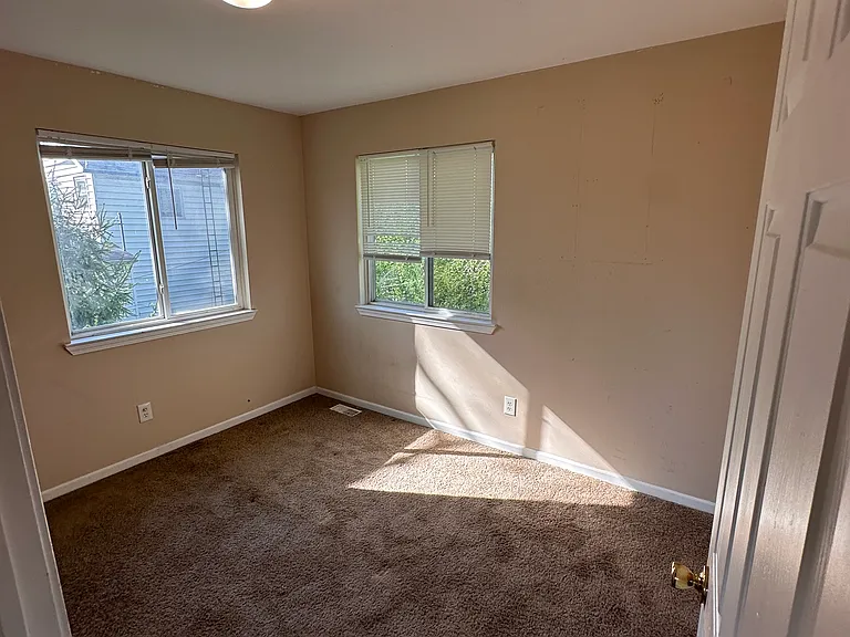 G3430 Mackin Rd — Photo 18