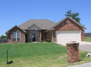 1271 Mill Ridge Dr, Blanchard, OK 73010
