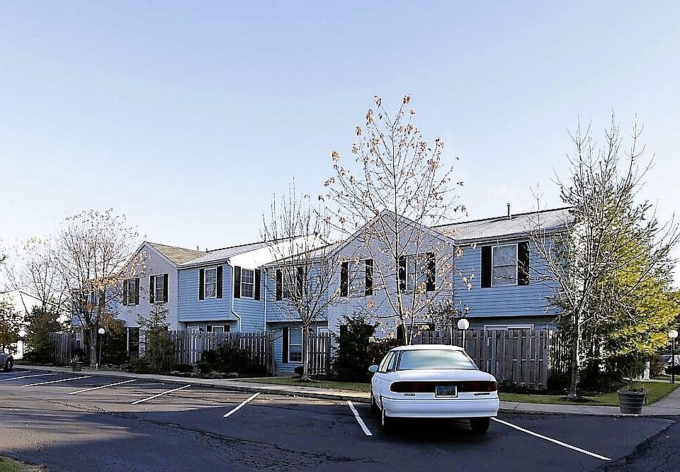 388 Waterside Ave Canal Fulton, OH, 44614 - Apartments for Rent | Zillow