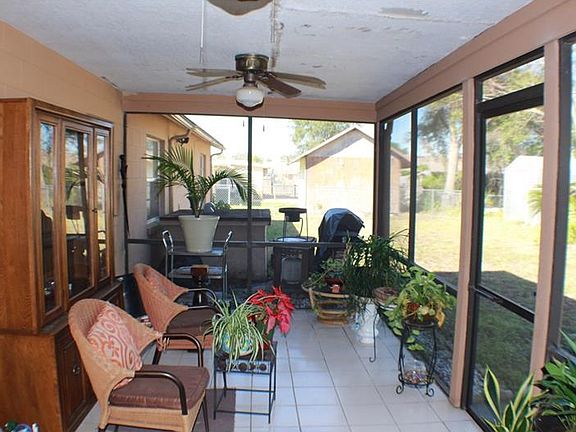 2nd image of 408 Jeffers St