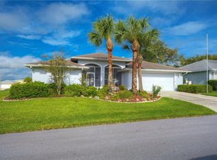 11001 Twosome Dr, San Antonio, FL 33576