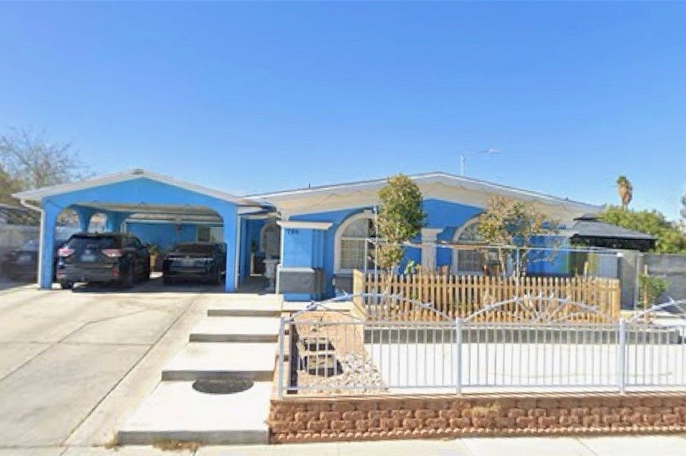 1st image of 708 Vincent Way