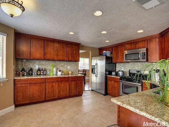 4th image of 3349 Gray Mare Way