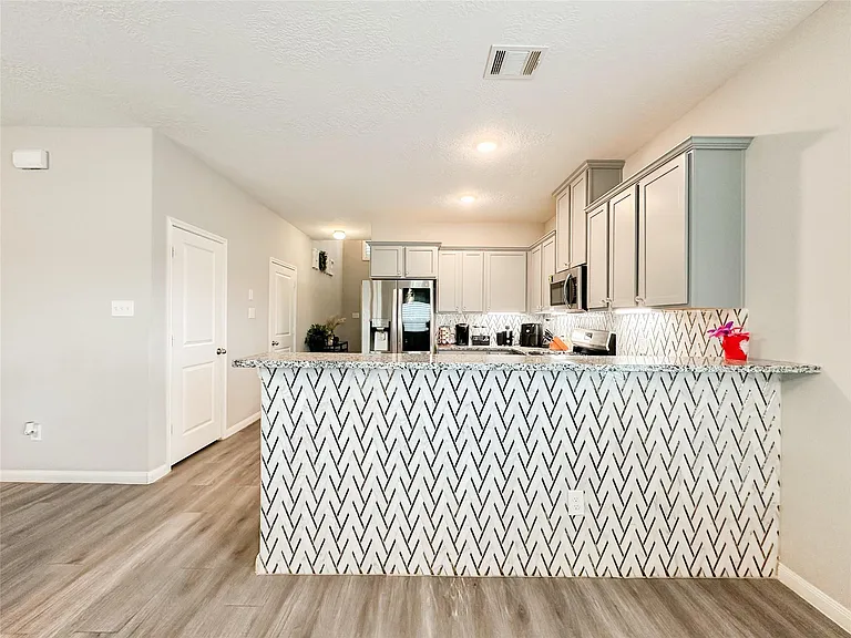 727 Road 5105 — Photo 13