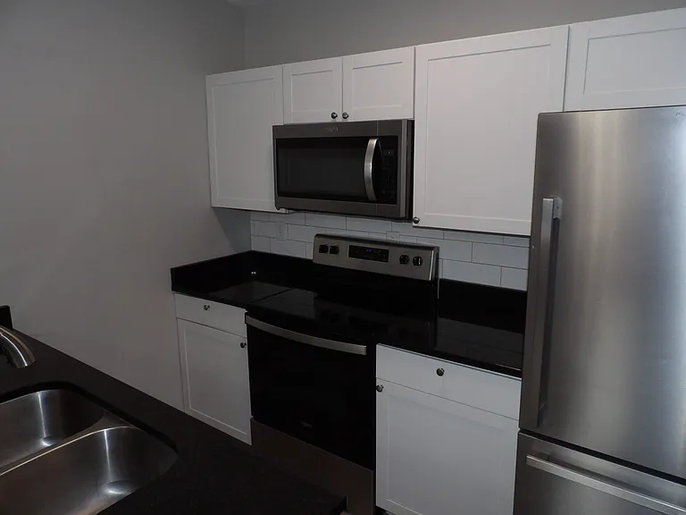 609 Taylor Ave — Photo 24