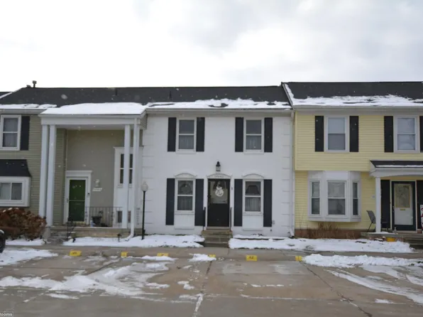 37442 Charter Oaks Blvd, Clinton Township, MI 48036